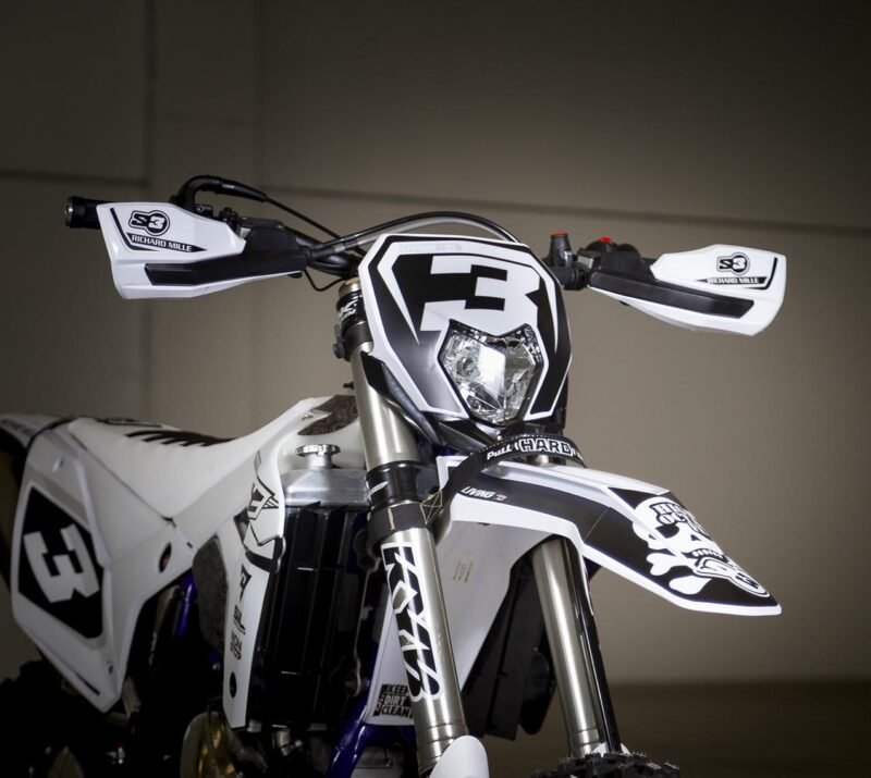 S3 Front Pull Strap Black